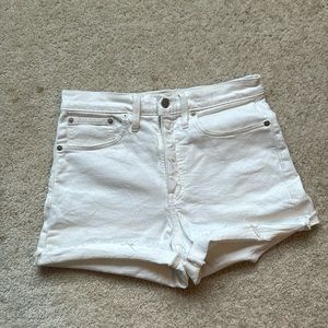 Madewell High-Rise Denim Shorts in Tile White size 27